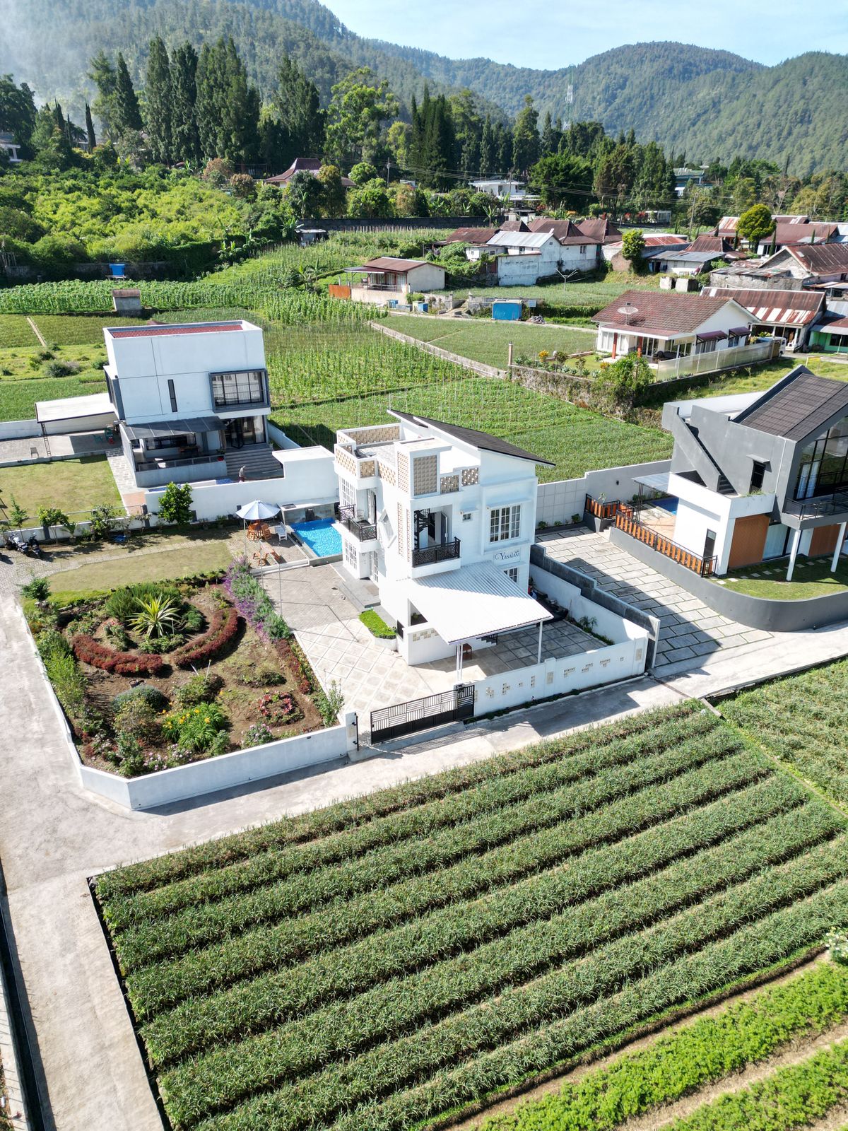 Farmhouse landscaping